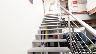 Csöcsös világos szőke lány segg lyukba rakva