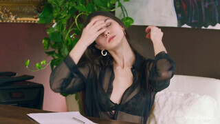 WOWGIRLS - Leona Mia nagyon felhevült