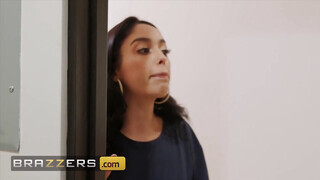 Brazzers – Vanessa Sky a méretes picsájú latina nőci