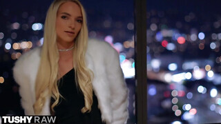 TUSHYRAW - Lana Sharapova a szőrös punás világos szőke szuka