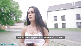 Public Agent - Lexi Dona pénzért kufircol