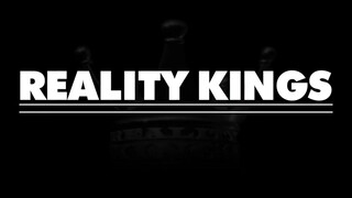 Reality Kings - Olive Glass a szőrös bulás milf