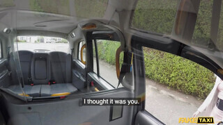 Fake Taxi - Zsenge picsák a taxissal kufirconlak