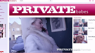 Private.com - A termetes cickós Elizabetha Romanova rábukik a farokra