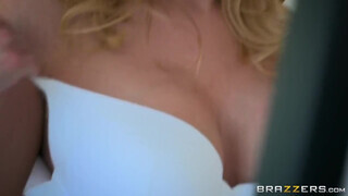 Britney Amber cuncija kiéhezett - Brazzers