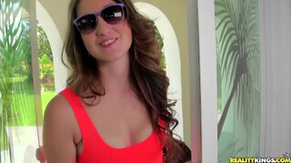 RealityKings - Keegan a kicsike mellű szuka