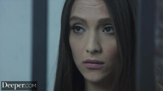 Deeper - Izzy Lush tetkós palival dug