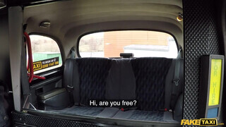 Fake Taxi - Angelina a hátsó ülésen kufircol