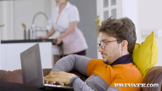 Private-com - Alice Wayne a nagy cickós szobalány