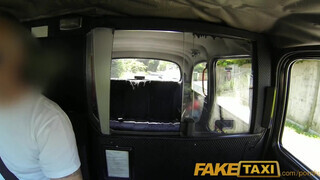 FakeTaxi - Rio Lee a gigantikus tőgyes barna nőci