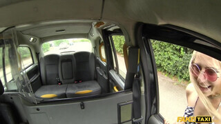 Fake Taxi - Zsenge maca segget nyal