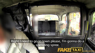 FakeTaxi - Escort milf segglyukba kefélve
