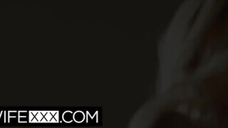 HotwifeXXX - Natalia Queen kedveli a óriási fügyit