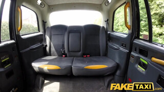 Fake Taxi - Ashleigh Devere a termetes tőgyes csajszi