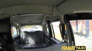 Fake Taxi - Cuki világos szőke csaj megkúrva