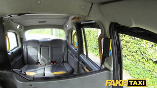 Fake Taxi - Eva Johnson imádja a hatalmas dárdát