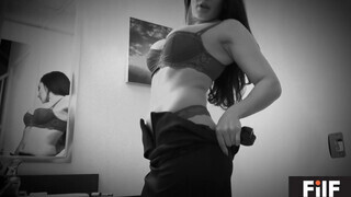 Filf - Sheena Ryder feneke megdöngetve