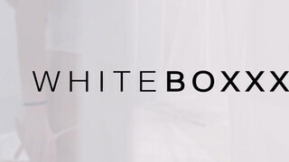 WhiteBoxxx - méretes picsájú nőci reggel is akar dugni