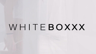 WhiteBoxxx - szenvedélyes világos szőke lány reggel akar dugni