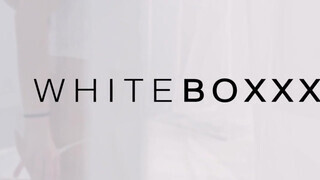 WhiteBoxxx - A szeretője előtt csinálja a pipi