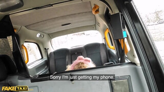 Fake Taxi - Szenvedélyes kolumbiai lány megkefélve a taxiban