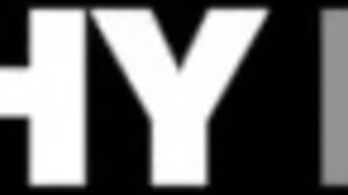 TUSHYRAW - Emma Rosie segglyukba kefélve