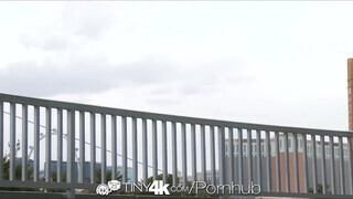 4K HD - Jenna J Ross a sportos tinédzser lány