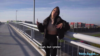 Public Agent - Megan Fiore a csábító latina csajszika