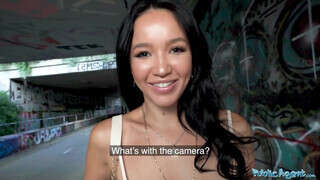 Public Agent - Asia Vargas a vadító ázsiai csajszi