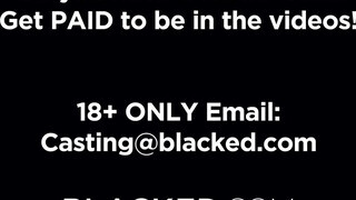 BLACKED - April Olsen kedveli a termetes brét