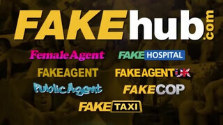 Public Agent - Csoki hajú kicsike tőgyes fiatal szuka
