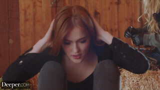 Deeper - Jia Lissa benyeli a nagy hímtagot