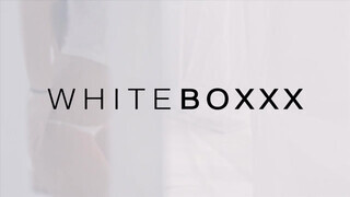 WHITEBOXXX - Eveline Dellai popó lyukba reszelve