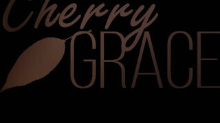 Cherry Grace a gigászi popós szuka