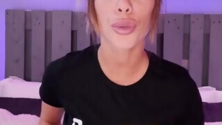 littleangel84 a csinos amatőr milf