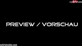 Világos Szőke tinédzser lány sztrapkóban pattan a faszra kint a castingon