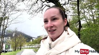 Forró zsenge amatőr nyilvános cidázása idegennek