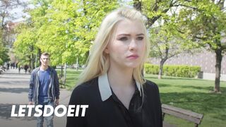 Szenvedélyes lengyel világos szőke Misha Cross orálozza a külföldi vastag fazt külföldön és jól meglovagolja