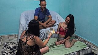 A nejem látni akarta, ahogy a ribanca először kapja popóba